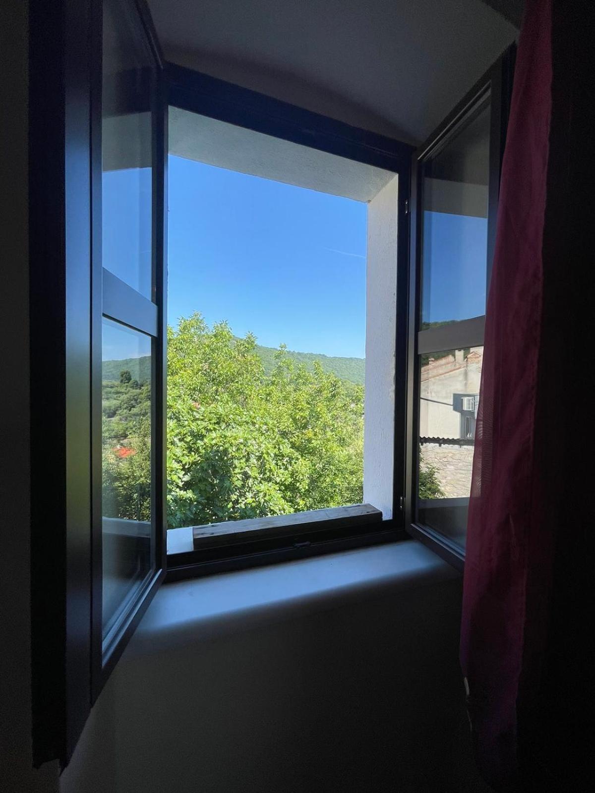 Crveni Apartman Cres Exteriér fotografie